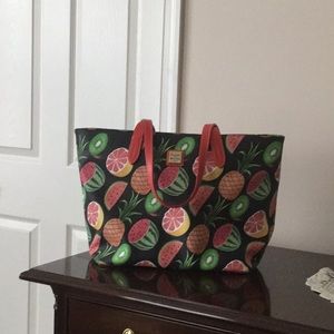 Dooney & Bourke bag